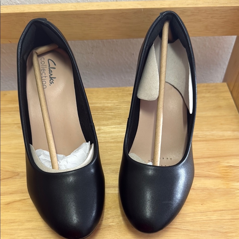 Clarks Black Heels Classic Design